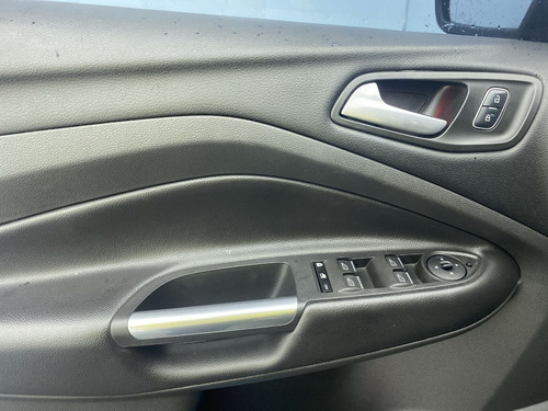 Imagen 21 de 25 de Ford Escape