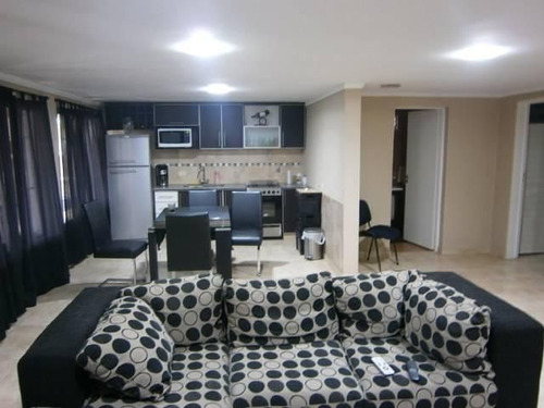 Venta - Casa Quinta Llamada La Deseada De 4 Ambientes