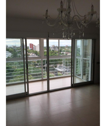 Imagen 4 de 8 de Departamento Con 1 Dormitorio En Edificio Altos De Zárate