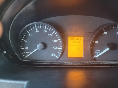 Imagen 4 de 13 de Mercedes-benz Sprinter 2013 2.1 415 Combi 3665 150cv 15+1 Te