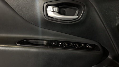 Jeep Renegade 1.3 LATITUDE AUTO