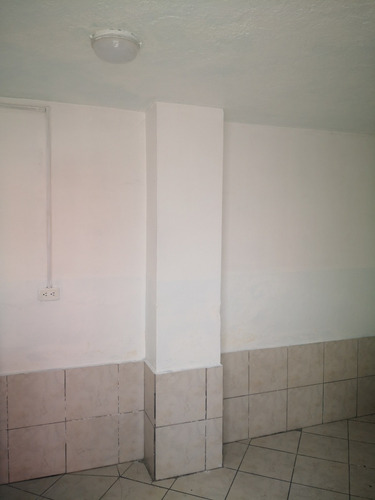 Imagen 8 de 9 de Arriendo, Locales, Zona Segura, Oficinas,consultorios,academias,etc