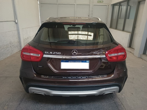 Imagen 5 de 8 de Mercedes Benz Gla 250