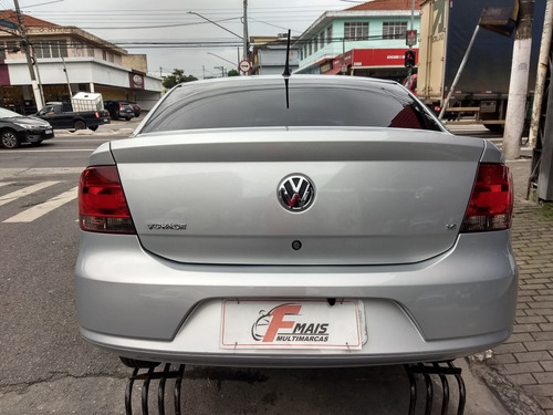 Imagem 6 de 15 de Volkswagen Voyage 2013 1.6 Vht Comfortline Total Flex 4p