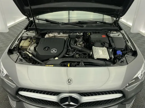 Mercedes-Benz Clase CLA 180 1.3 Amg Line