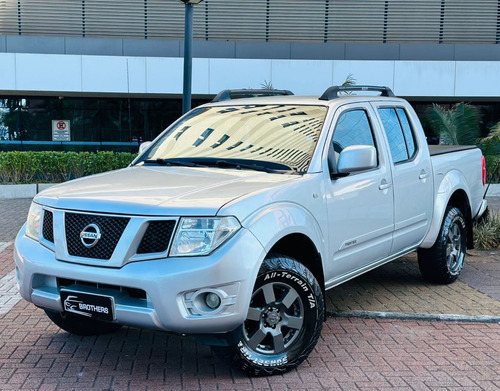 Nissan Frontier 2.5 S Cab. Dupla 4x4 4p