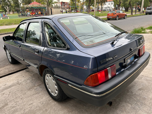 Ford Sierra Ghia 1987