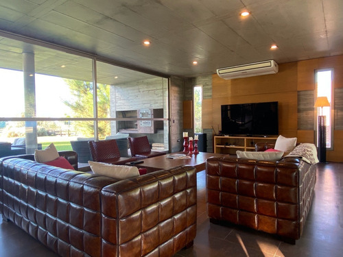 Imagen 5 de 26 de Moderna Casa Minimalista En Venta La Herradura Pinamar