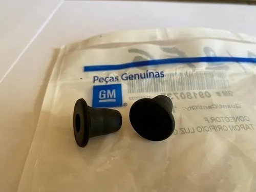 2 Bucha Encaixe Lanterna Traseira Cobalt Spin Onix Prisma Gm