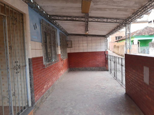 Imagem 3 de 12 de Casa Em Barro Vermelho, São Gonçalo/rj De 215m² 3 Quartos À Venda Por R$ 250.000,00 - Ca883854-s