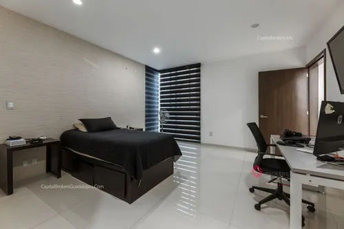 Casa En Venta De Lujo Arcos Guadalupe Zapopan