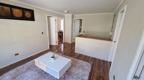 Imagen 11 de 24 de Hermosa Casa En Arriendo En Lomas De Lo Aguirre