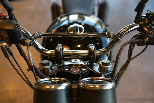Interceptor 650 - Black Ray Negra - Financiada