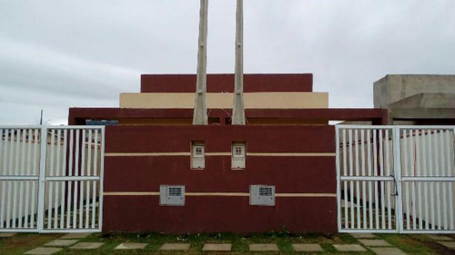 Imagem 1 de 14 de Boa Casa Com Quintal E Área De Serviço - Itanhaém 3193 | Npc