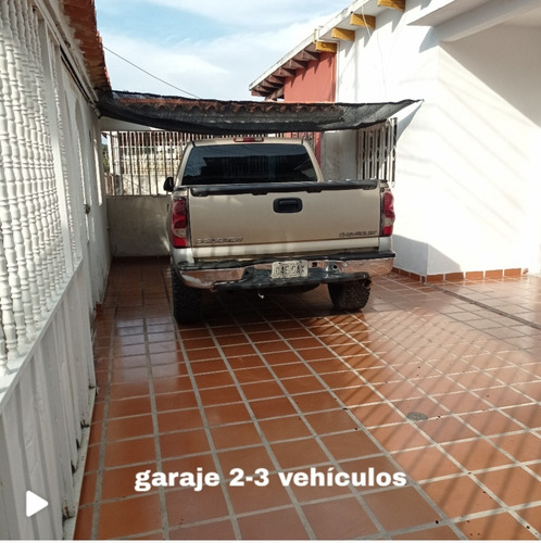Imagen 2 de 10 de Icei. Casa Urbanizacion Bararida Barquisimeto