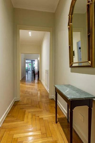 Imagen 8 de 9 de ¡planta Baja Con Jardin, Pleno Recoleta, Con Dormitorio En Suite, Con Lavarropa Y Toilette!
