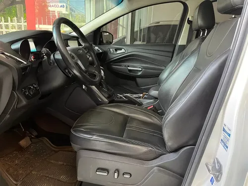Ford Escape 2.0 Titanium