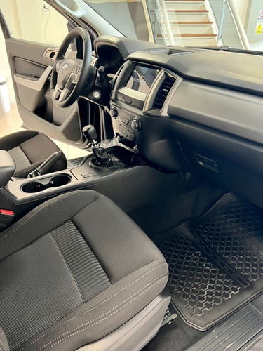 Imagen 12 de 17 de Ford Ranger Xlt 4x4 3.2 Diesel Automatica Okm