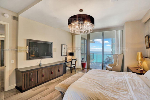 Departamento En Venta En Bal Harbour, Miami, Florida