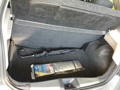 Nissan March 2013 1.0 S 5p