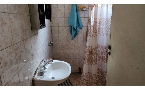 Vendo Casa Mas Depto Y Galpon En Residencial San Carlos