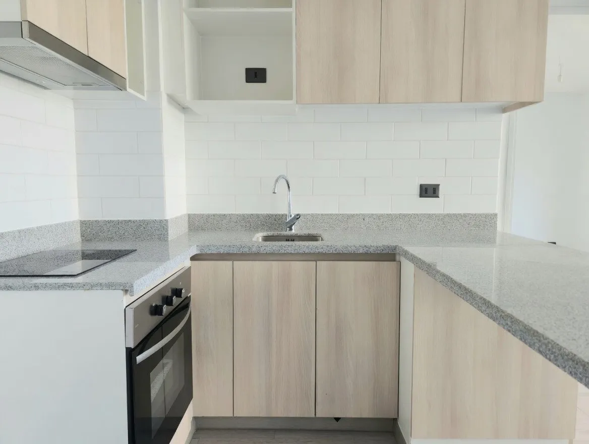 Imagen 4 de 12 de * Promo Arriendo! Piso 5, Sur * 1 Hab/1 Baño, Estac + Bodega