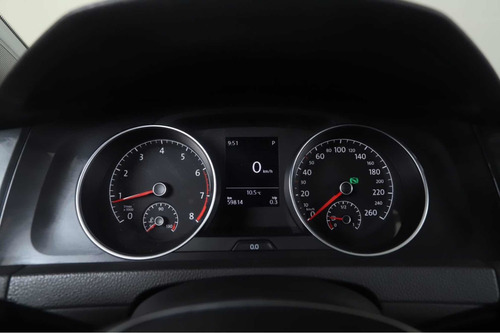 Imagen 8 de 15 de Volkswagen Golf 2018 1.4 Comfortline Tsi Dsg