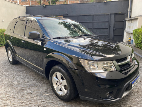 Fiat Freemont 2.4 Emotion 5p