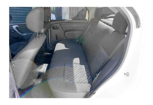 Imagem 10 de 12 de Renault Logan Authentique Hi-flex 1.0 16v 4p