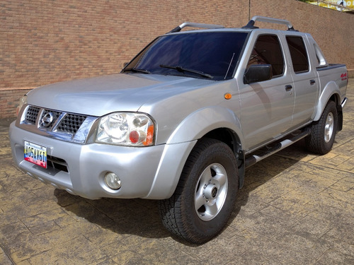 Imagen 1 de 18 de Nissan Frontier Diesel 4x4 - Sincronica