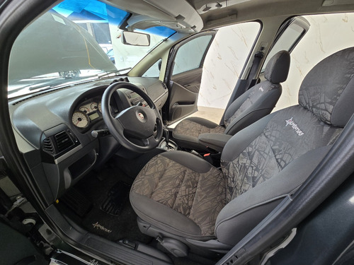 Fiat Idea 1.8 Adventure Locker Flex 5p