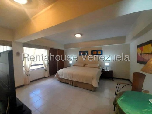 Venta De Apartamento En Las Esmeraldas