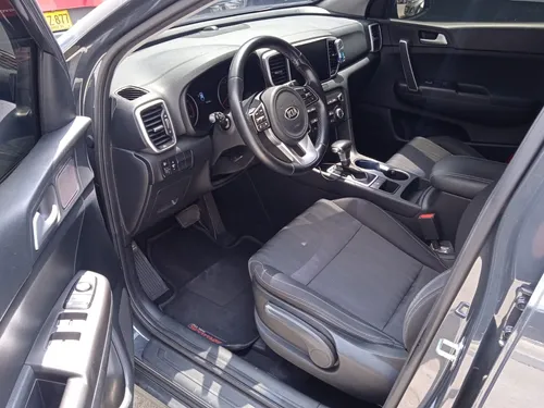 Kia Sportage Gt 2.0L Gt Line 4X2 At