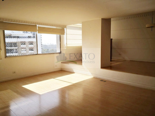 Imagem 1 de 15 de Apartamento Claro E Bem Arejado, Vista Linda! Lazer Completo, Rico Em Armarios. - Em20287