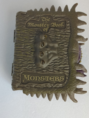 Harry Potter | The Monster Book Of Monsters - Com Movimento