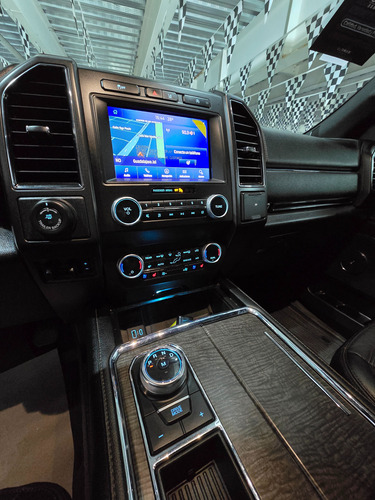 Ford Expedition 3.5 Limited Max 4x2 Mt