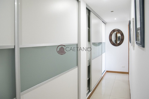 Hermoso Penthouse Con Vista Al Mar.- Ref: 2540