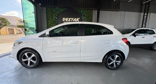 Chevrolet Onix ONIX HATCH LTZ 1.4 8V FlexPower 5p Mec.