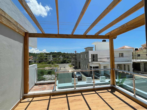 Imagen 8 de 9 de Casa De Venta Residencial Leonela