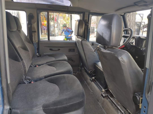 Imagen 9 de 10 de Land Rover Defender 2.5 110 Sw 1997