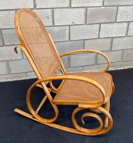 Antigua Silla Mecedora Kohn Thonet Original Sillon