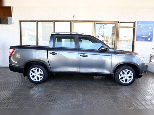 SsangYong Musso 2.2 LIMITED PLUS TD DIESEL 4WD AT6 4P