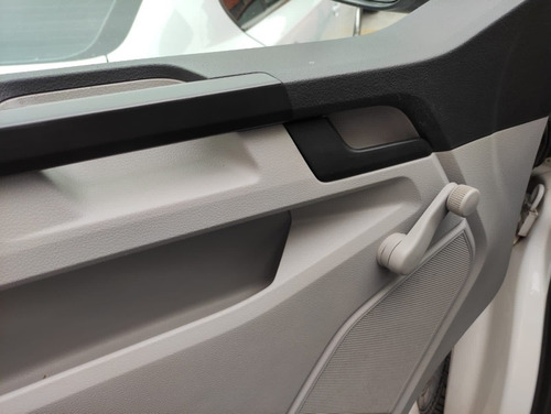 Imagen 7 de 15 de Vw Transporter Pasajeros 2018