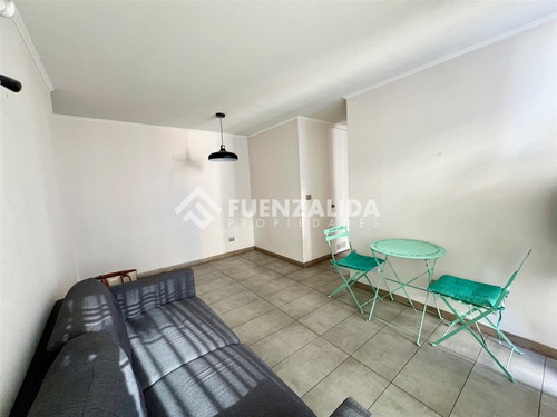 Departamento En Venta De 3 Dorm 2 Bañ 1 E 1 B. Metro Lo Vial