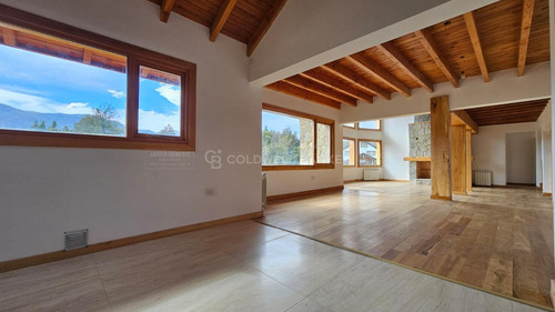 Venta Casa Villa La Angostura En Lote 2629m2 B° Del Cipres
