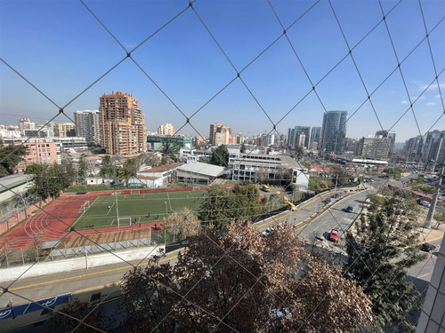 Departamento Venta De 4d 3b Excelente Ubicación - Las Condes