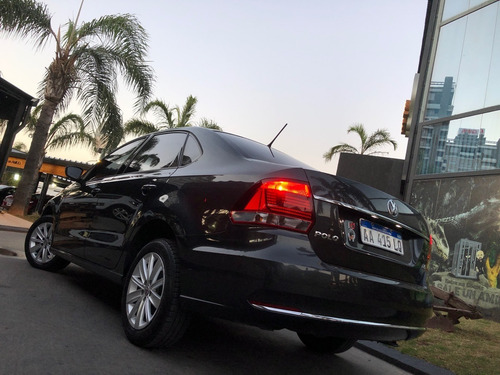 Imagen 15 de 25 de Volkswagen Polo 2016 Comfortline 1.6 Gnc, Apenas 78.000 Km !