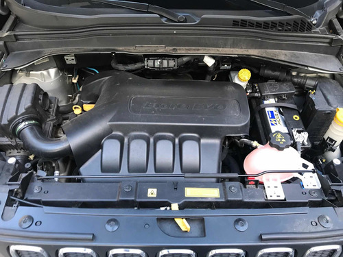 Jeep Renegade 1.8 Sport 2017 Parkingcars