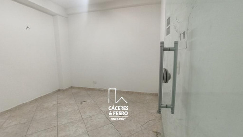 Imagen 8 de 11 de Local En Arriendo En Bogotá Ricaurte. Cod 23365
