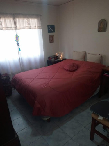 Casa En Venta - 3 Dormitorios 2 Baños - 1.000mts2 - Exaltación De La Cruz